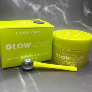 Glow-Key Brightening Vitamin C Eye Cream‎